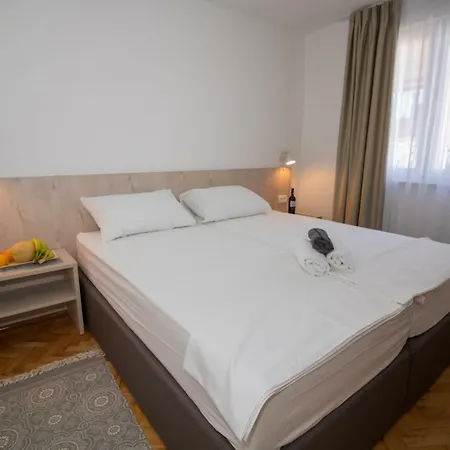 Ninas Apartments Mostar Exterior photo